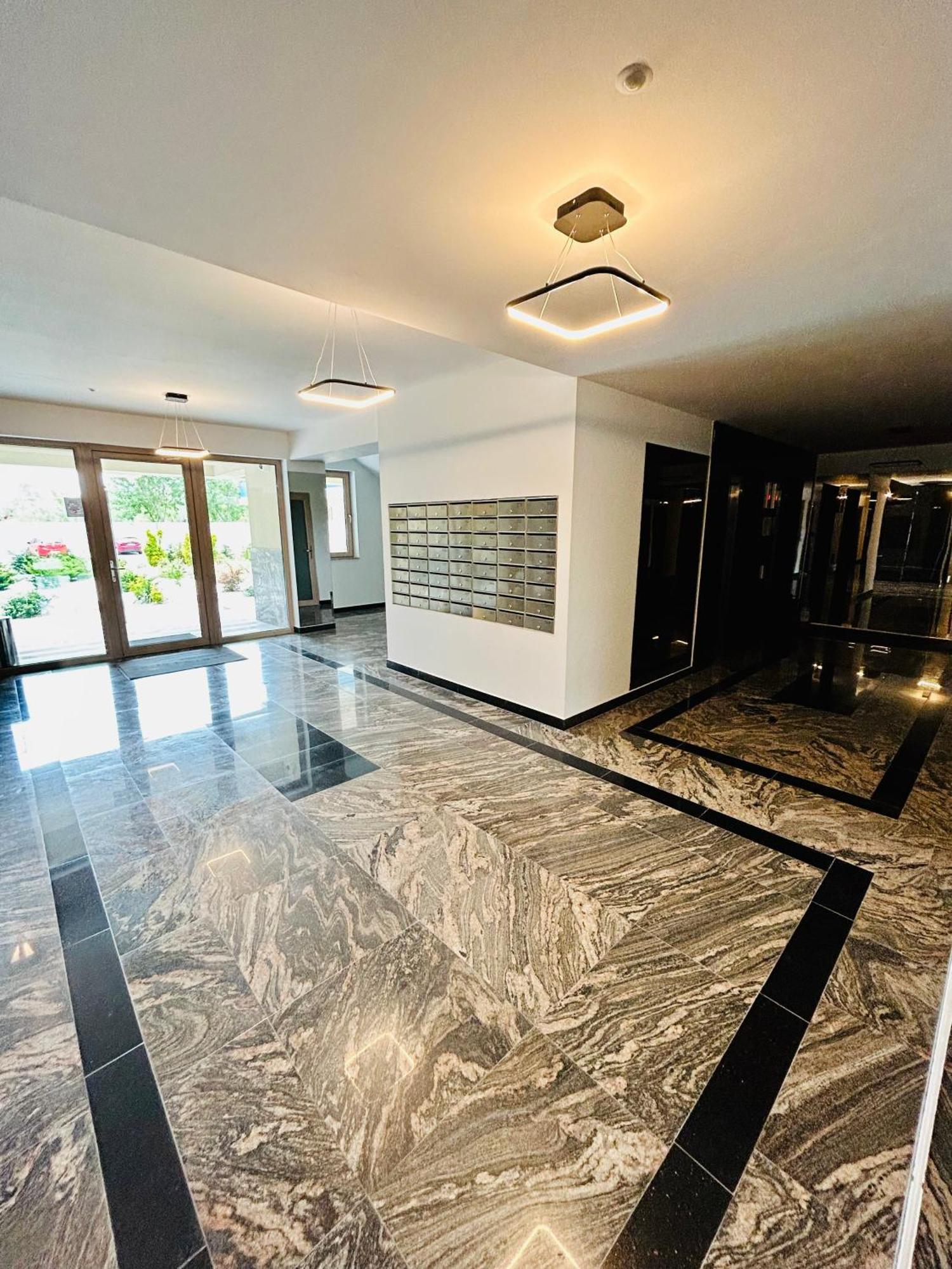 Apartamento Dis Mamaia Nord Constanţa Exterior foto