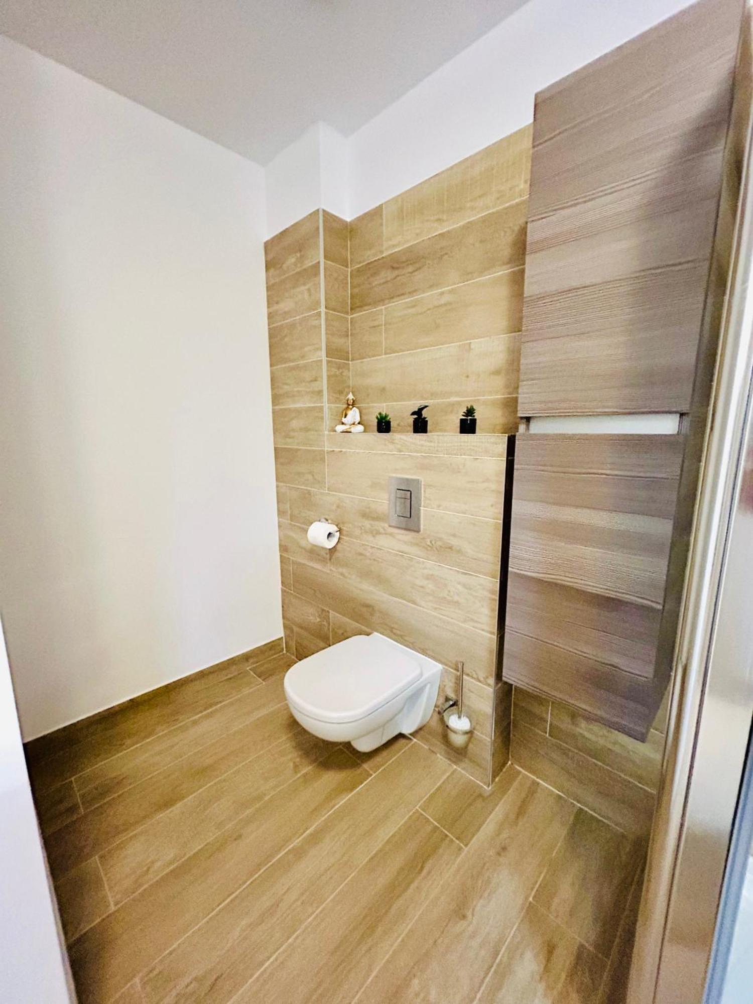 Apartamento Dis Mamaia Nord Constanţa Exterior foto